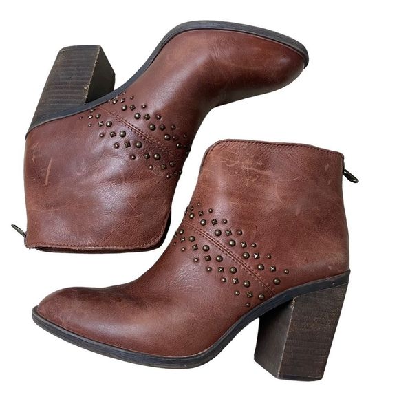 Lucky Brand Sancha Brown Zip Up Studded Heel Bootie Boots - Picture 3 of 11